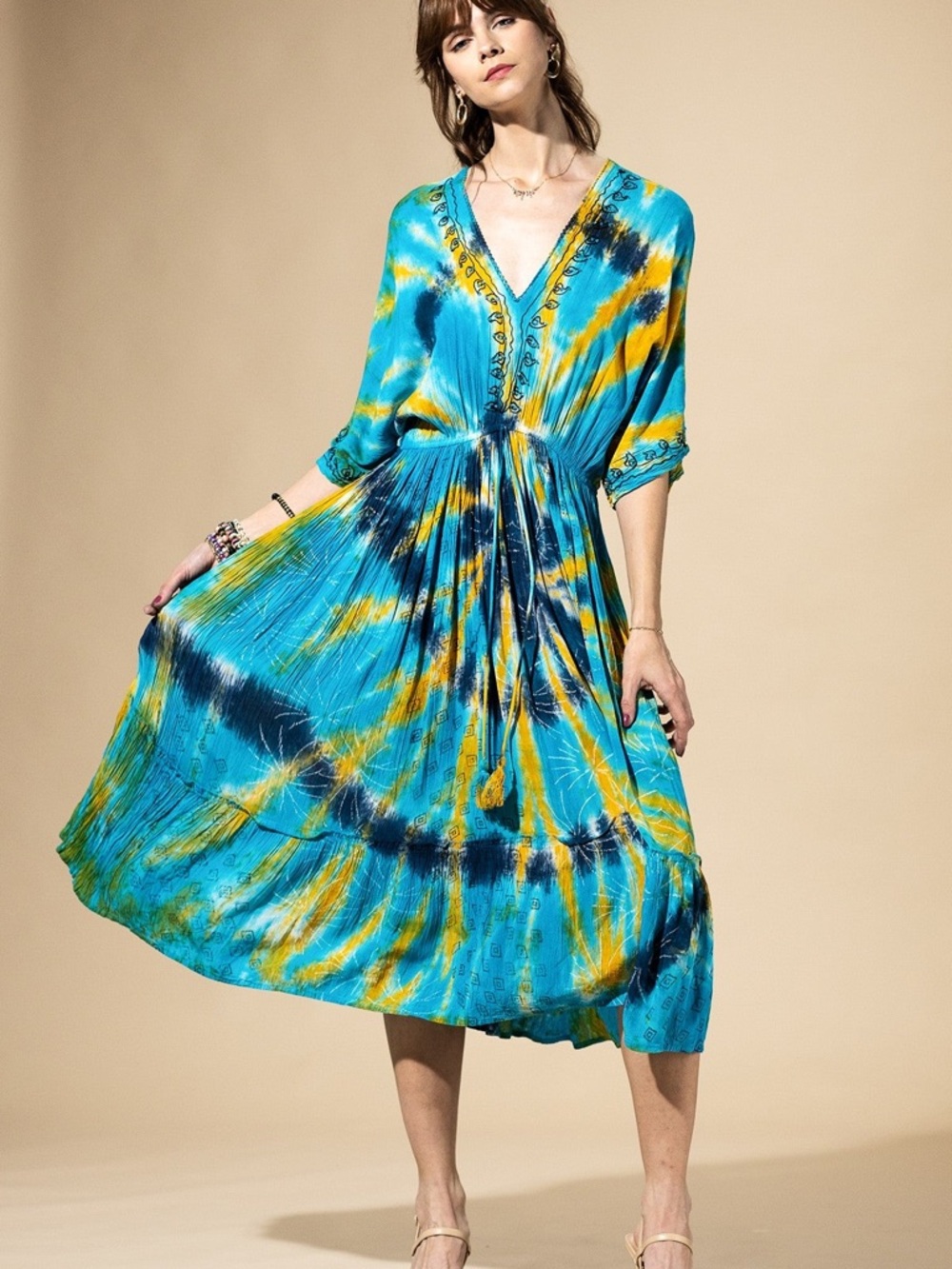 Vibrant Blue Tie-Dye V-Neck Women's Dress